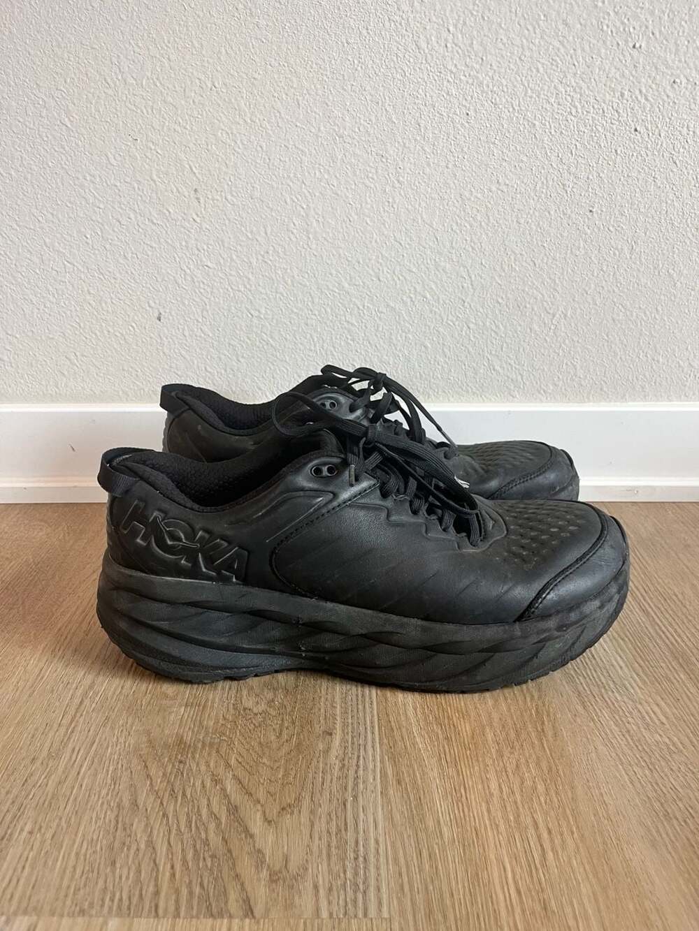 Hoka One One, Bondi SR Black Leather Sneakers, Healthcare, No Slip Grip, 13